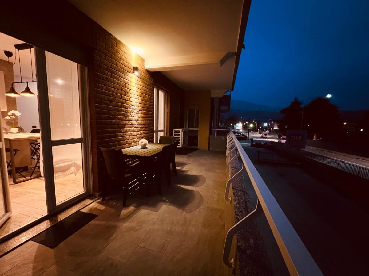La Tana Del Ludo Appartement Baveno Buitenkant foto