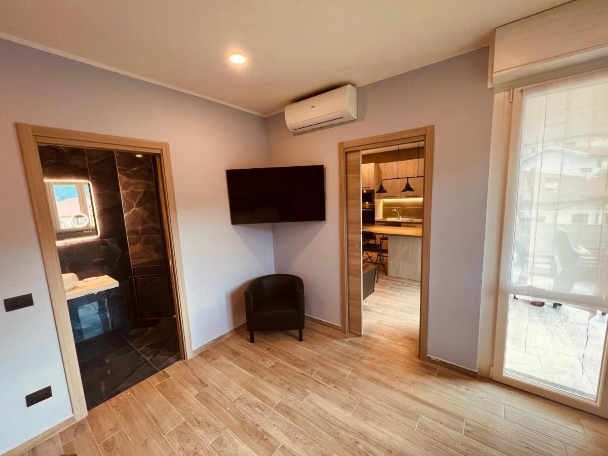 La Tana Del Ludo Appartement Baveno Buitenkant foto