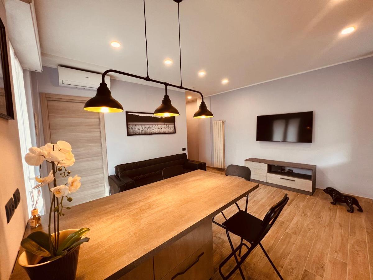 La Tana Del Ludo Appartement Baveno Buitenkant foto